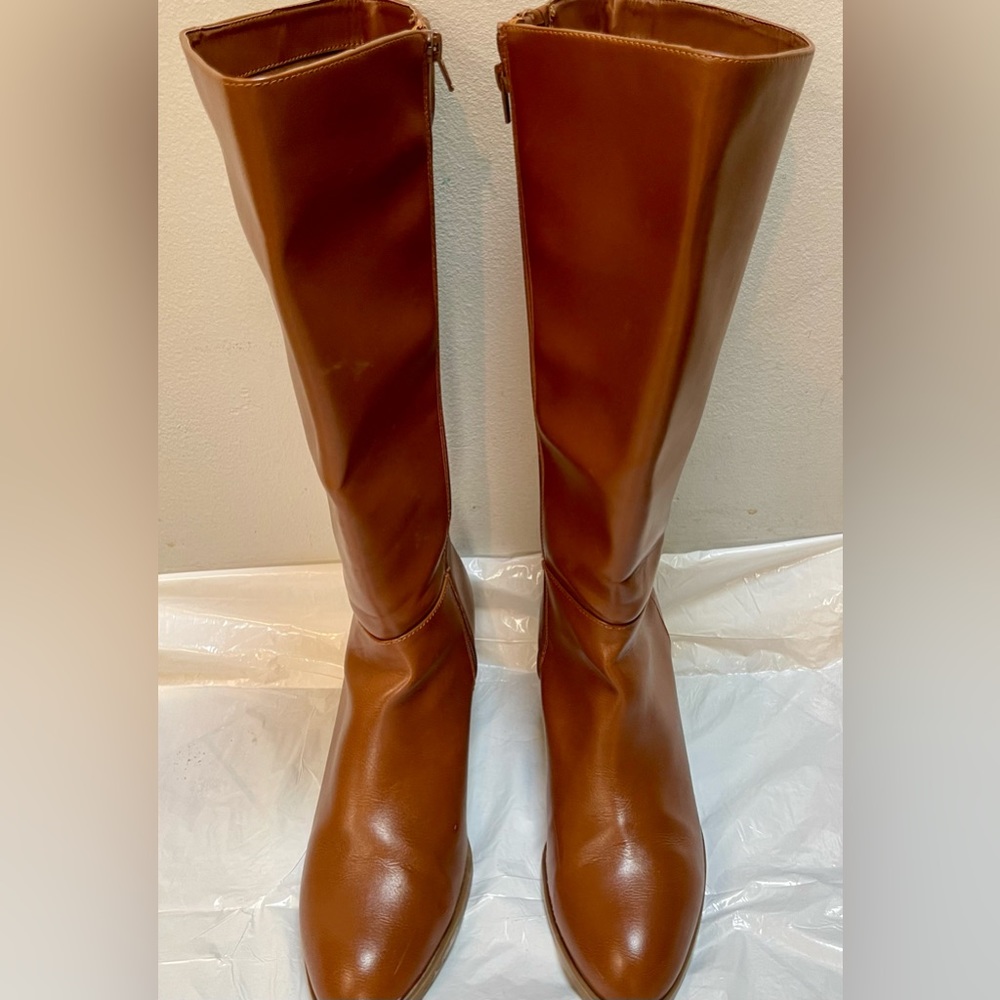 LC Lauren Conrad Crassula Camel Color Women’s Knee-High Boots size 10 W WC